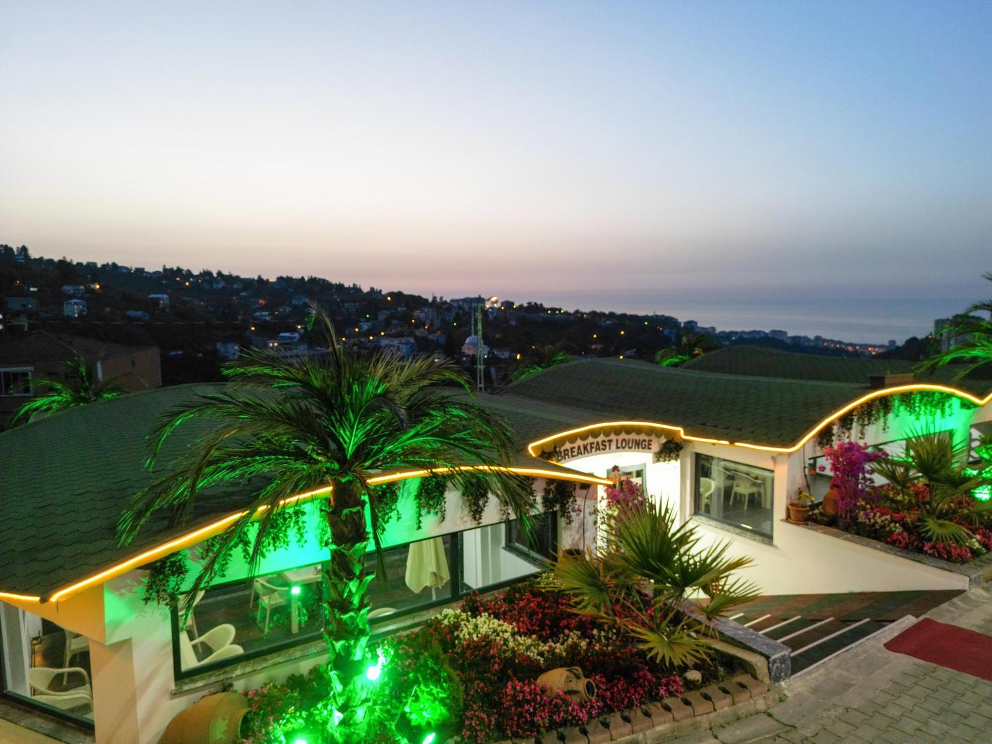 Perla Blanca Hotel Trabzon Exterior photo