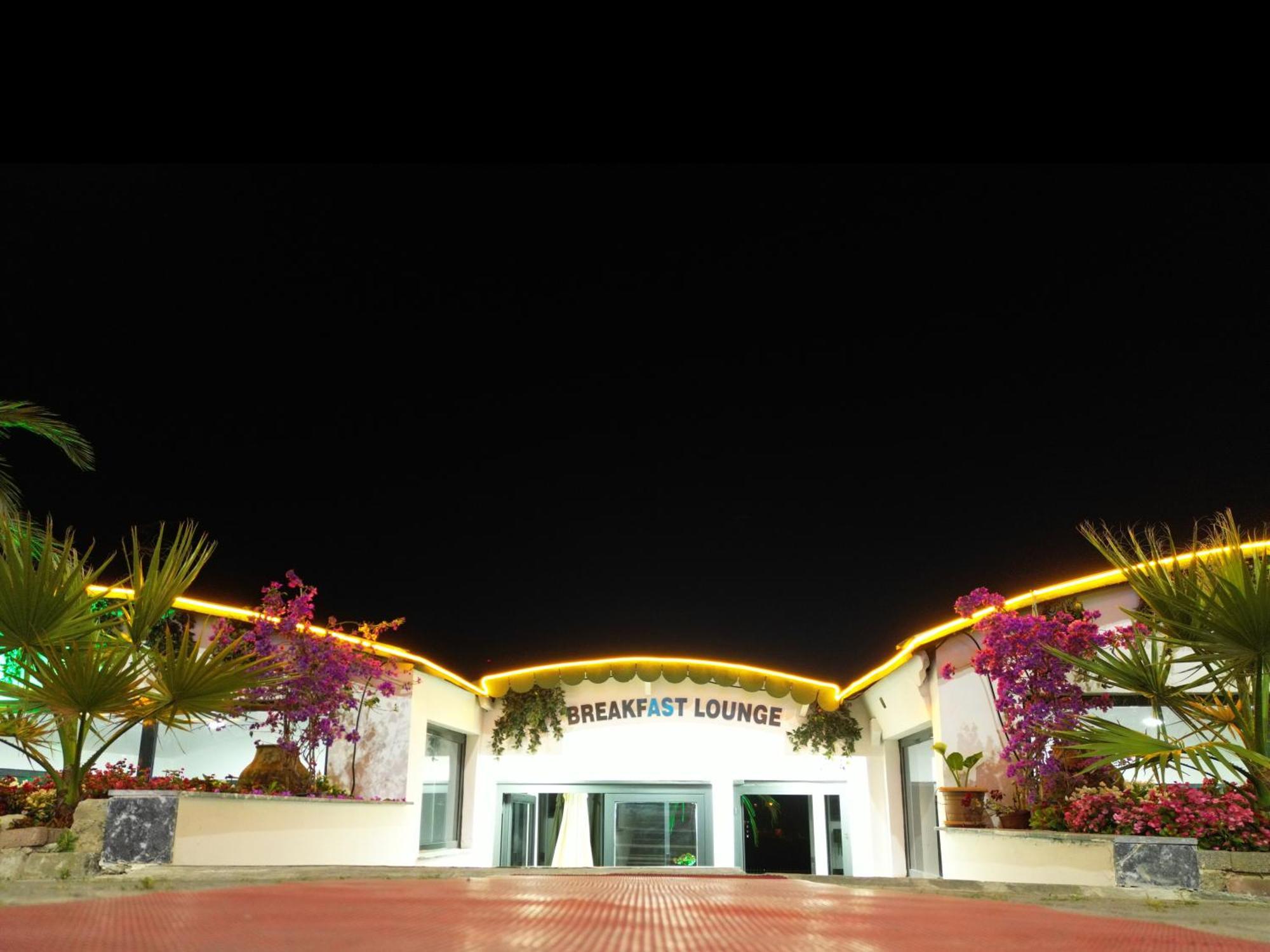 Perla Blanca Hotel Trabzon Exterior photo
